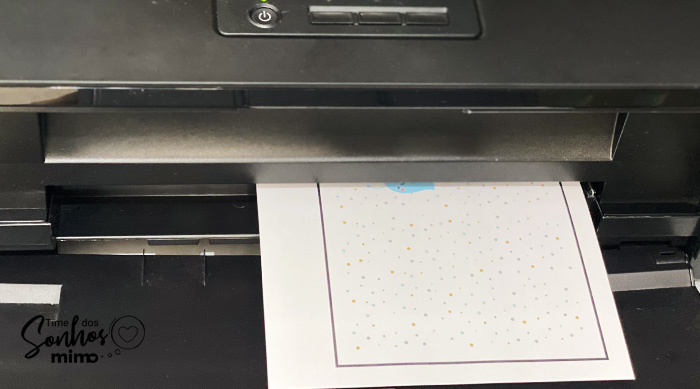 Arte impressa no Papel Color Pop (Capa do Trabalho) para fazer Print and Cut