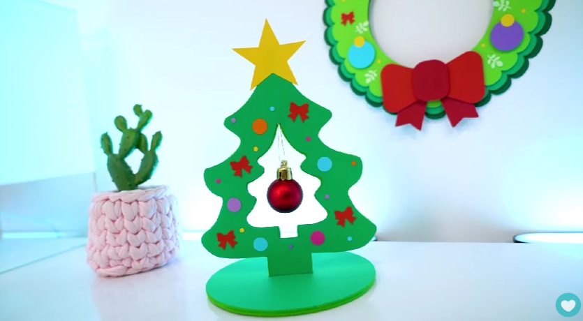 Árvore de natal para uma decoração de natal gastando pouco