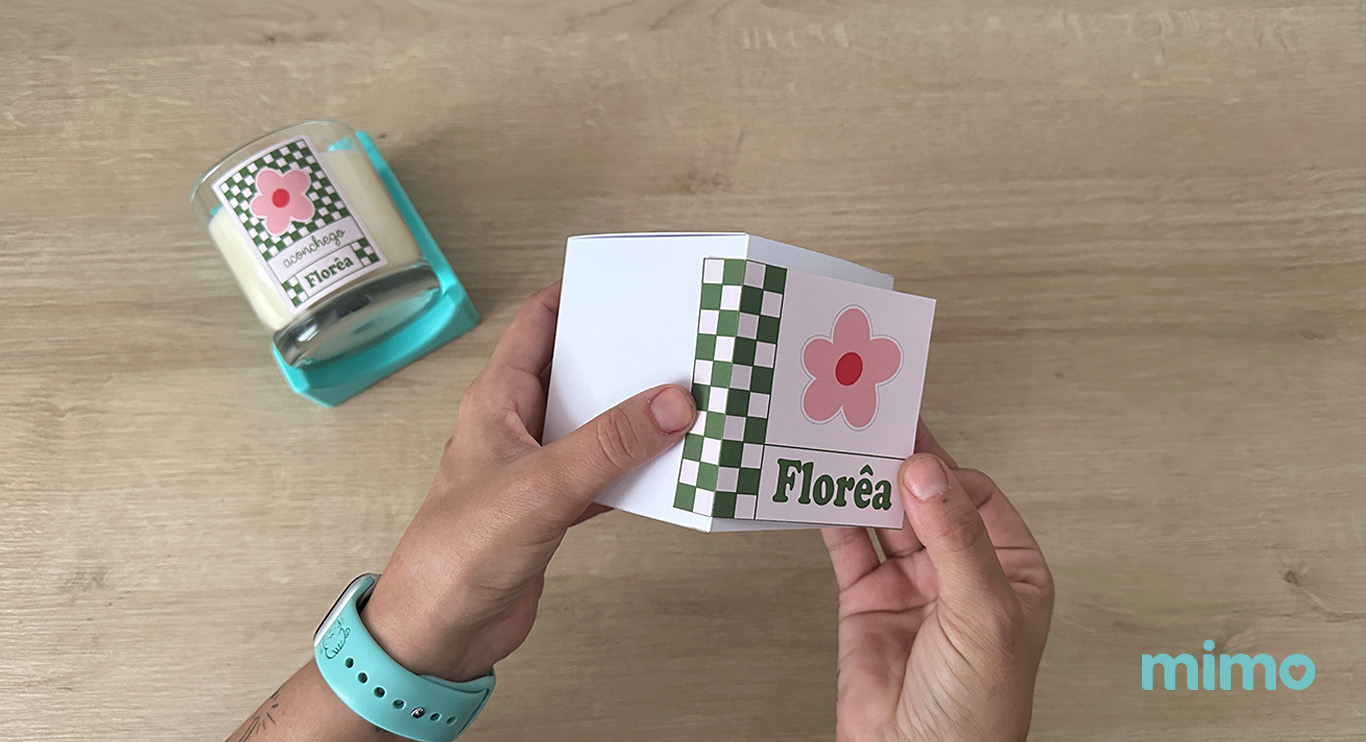 Fazendo embalagens personalizadas para vela