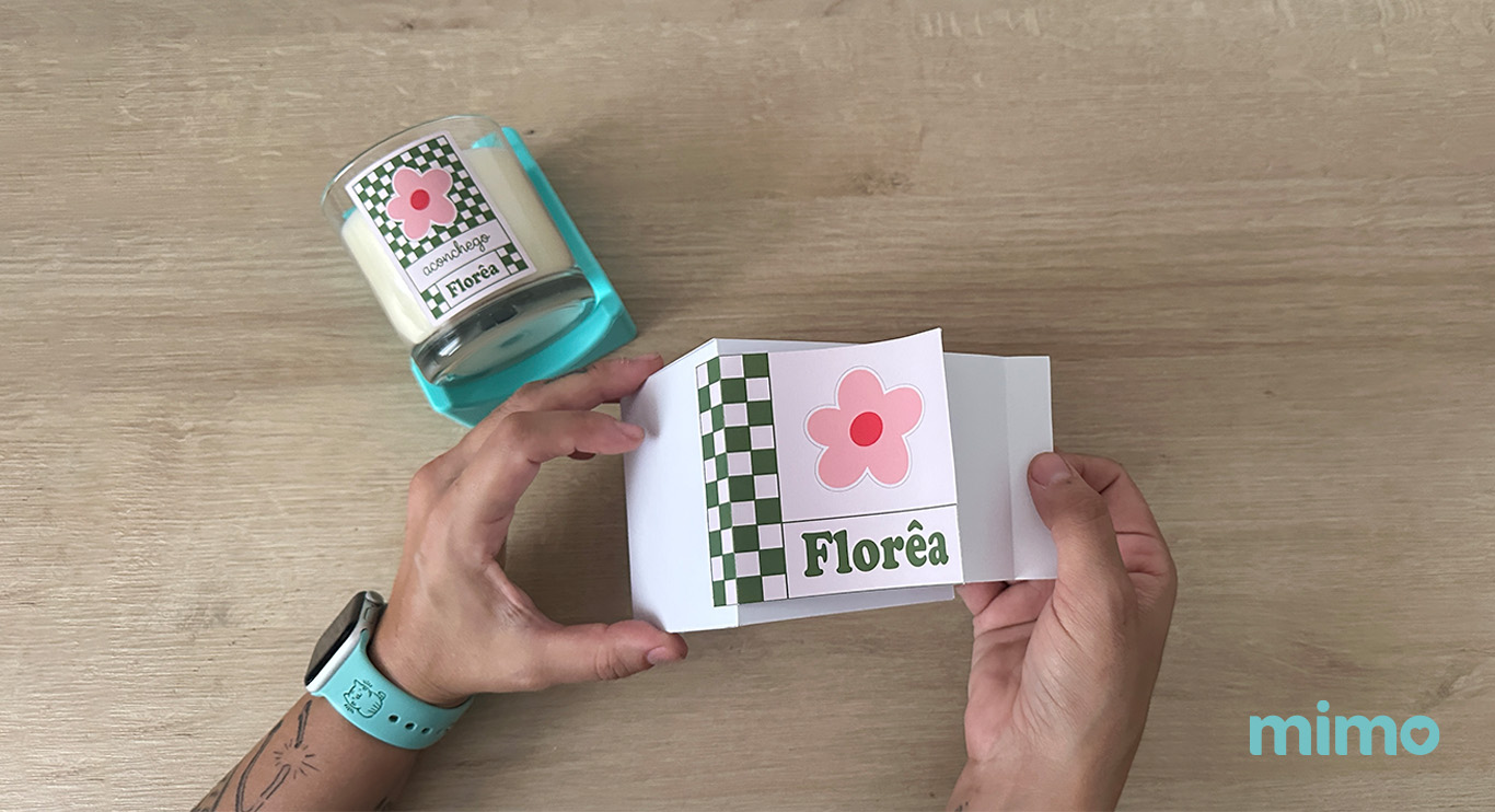 Fazendo embalagens personalizadas com o Papel Fotográfico Adesivo 