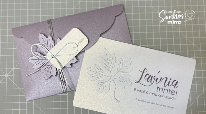 convite feito com papel color pop luminous - melhor papel para convite artesanal