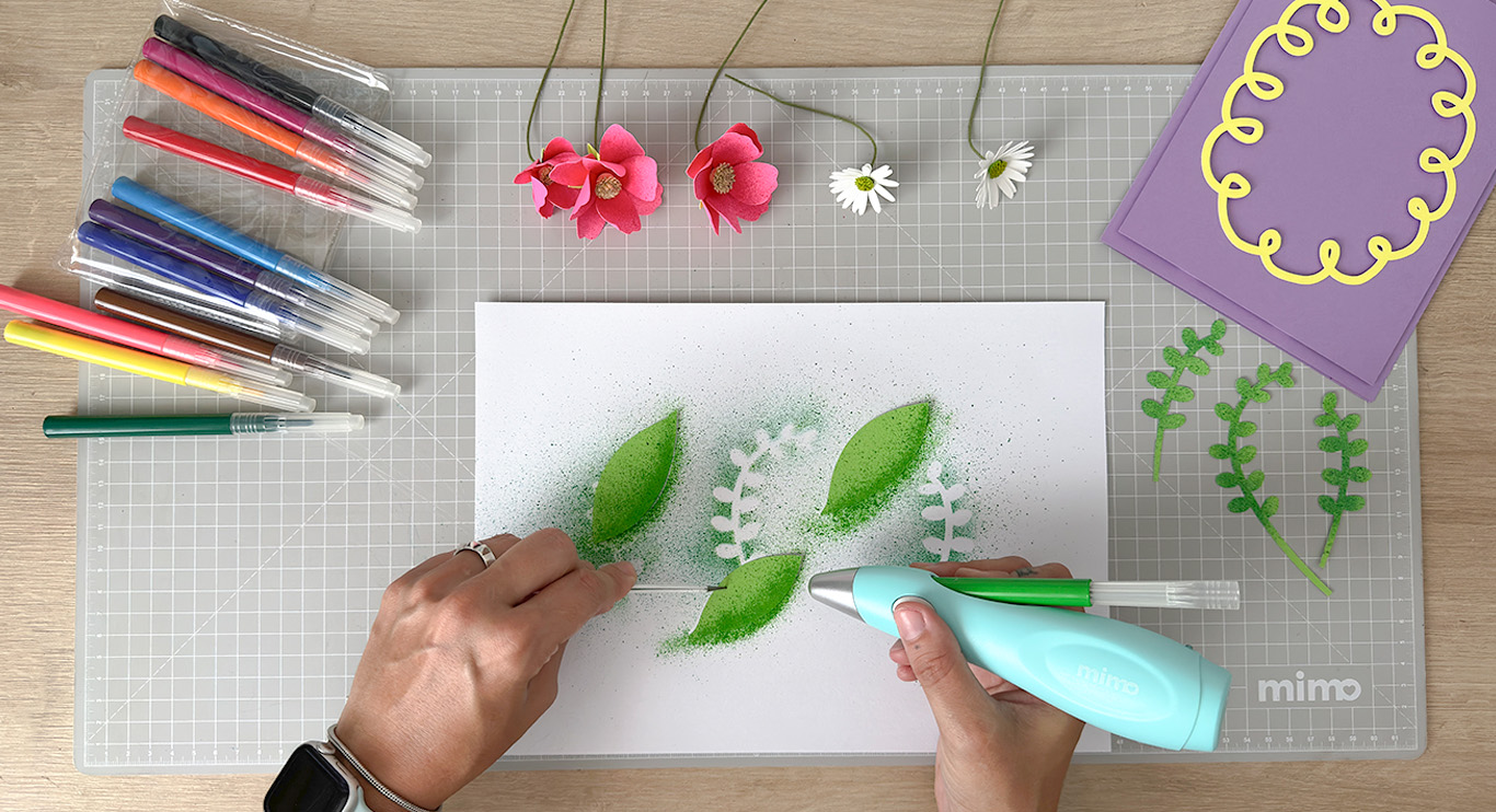 Usando o Aerógrafo nas folhas