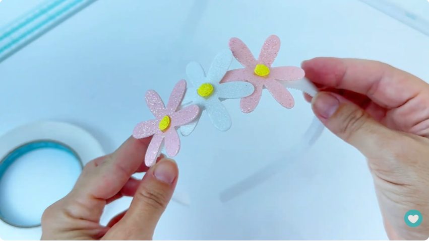 Arco de cabelo decorado com EVA Arco de cabelo decorado com EVA