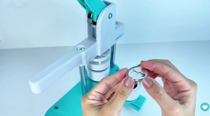 Colocando a segunda parte do botton Colocando a segunda parte do botton