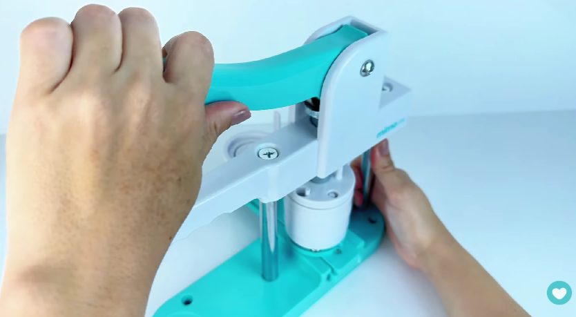 Fazendo a segunda parte do botton Fazendo a segunda parte do botton