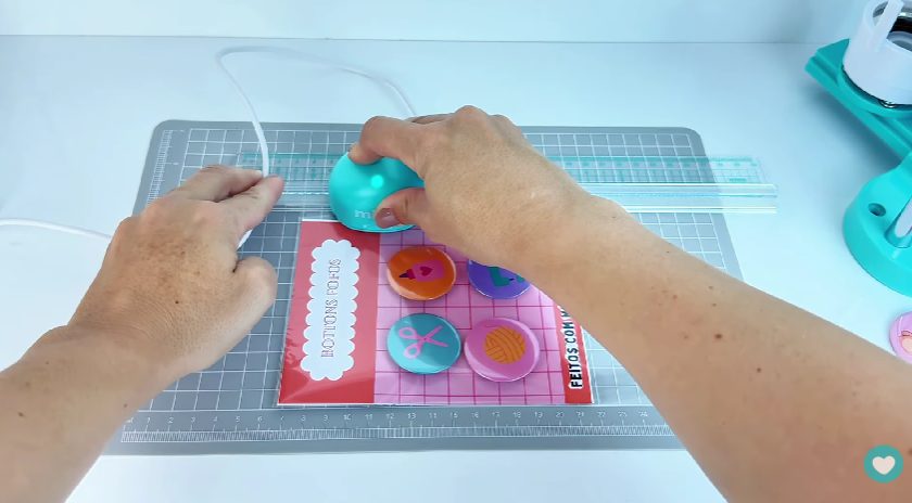 Selando embalagens com a Mimo Sealing Selando embalagens com a Mimo Sealing