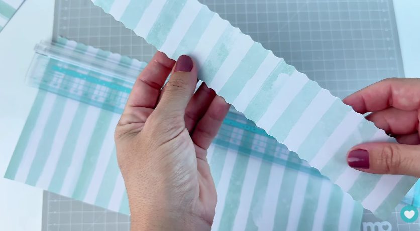 Resultado do corte em ondas feito com a Régua 3 em 1 Resultado do corte em ondas feito com a Régua 3 em 1