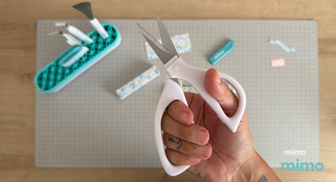 tesoura de precisão com formato anatômico tesoura de precisão com formato anatômico