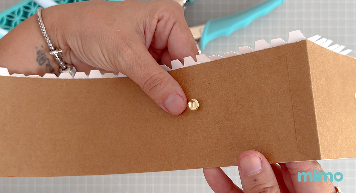 colocando o verso do rebite colocando o verso do rebite