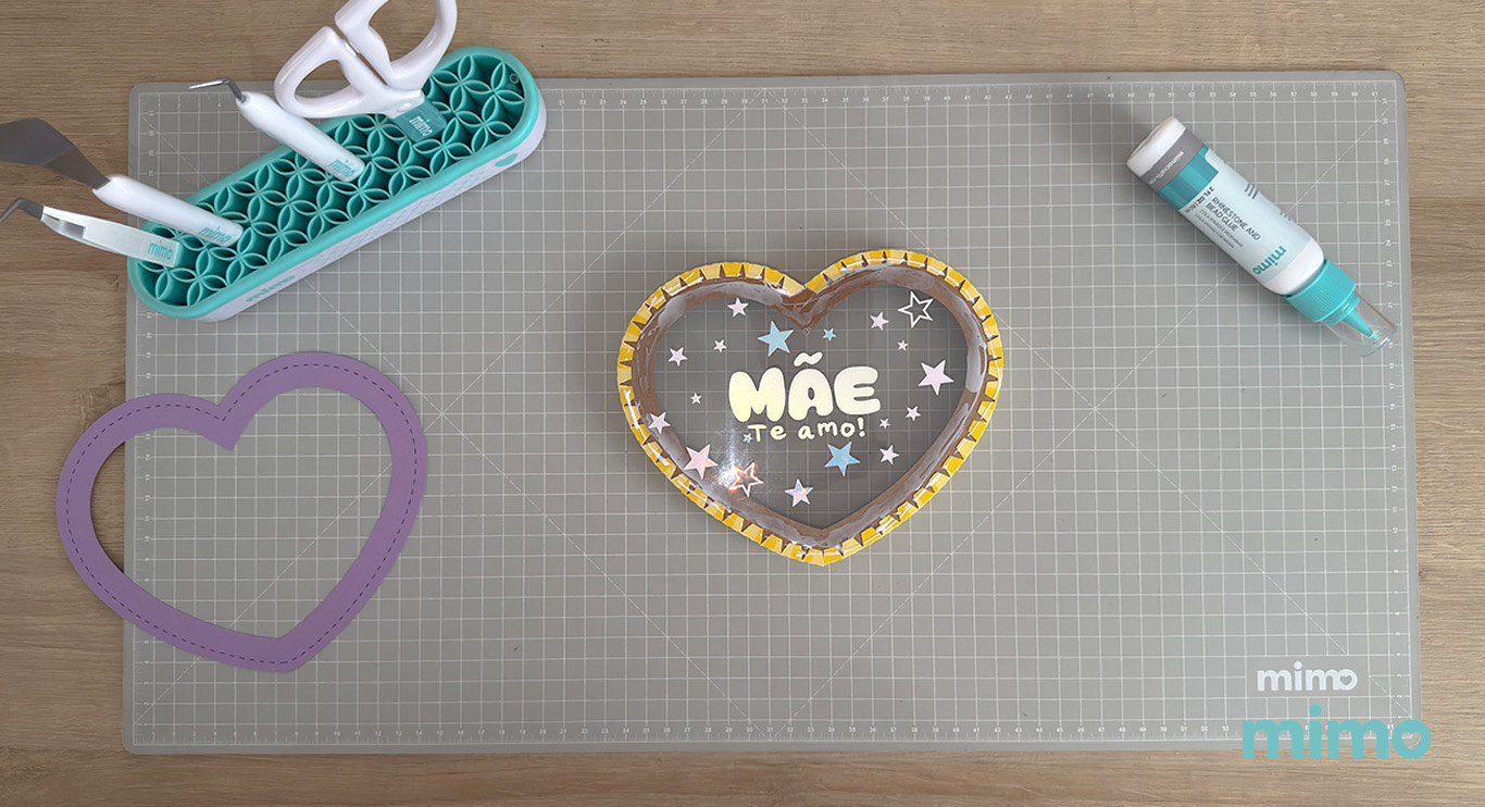 colando a tampa da caixinha colando a tampa da caixinha